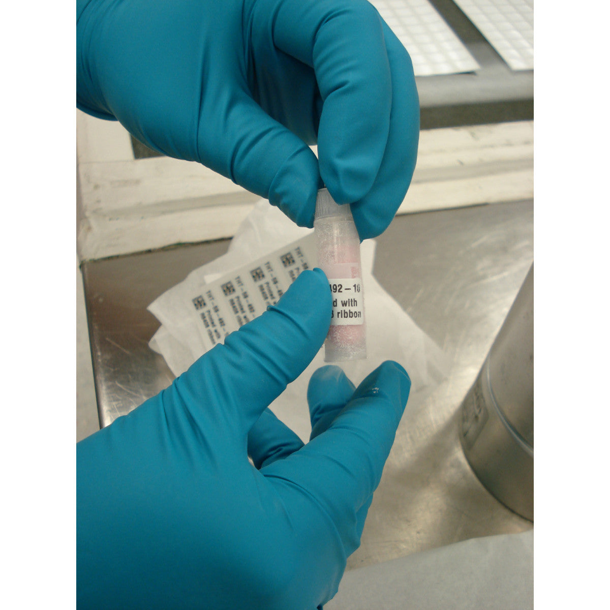 Brady B33-141-481 Bbp33 Stainerbondz Polyester Slide Labelsfor Bbp33/I3300 Printers 143047