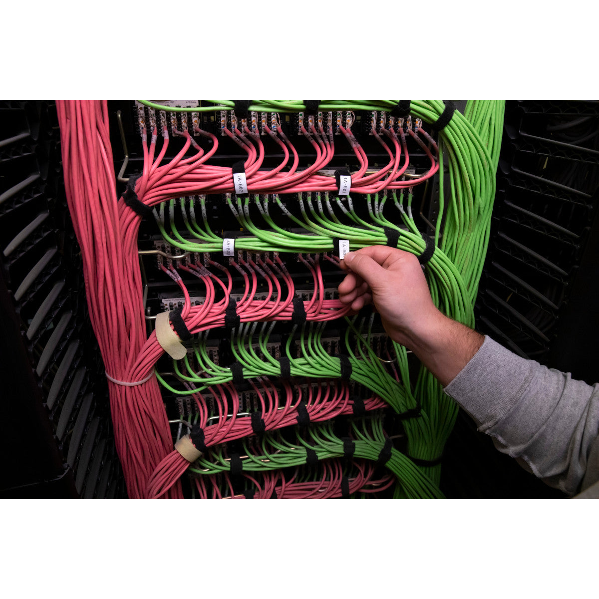 Brady M7C-500-414 BradyGrip Print-on-Hook Labels featuring VELCRO Brand Hook for M710 and BMP71 173230