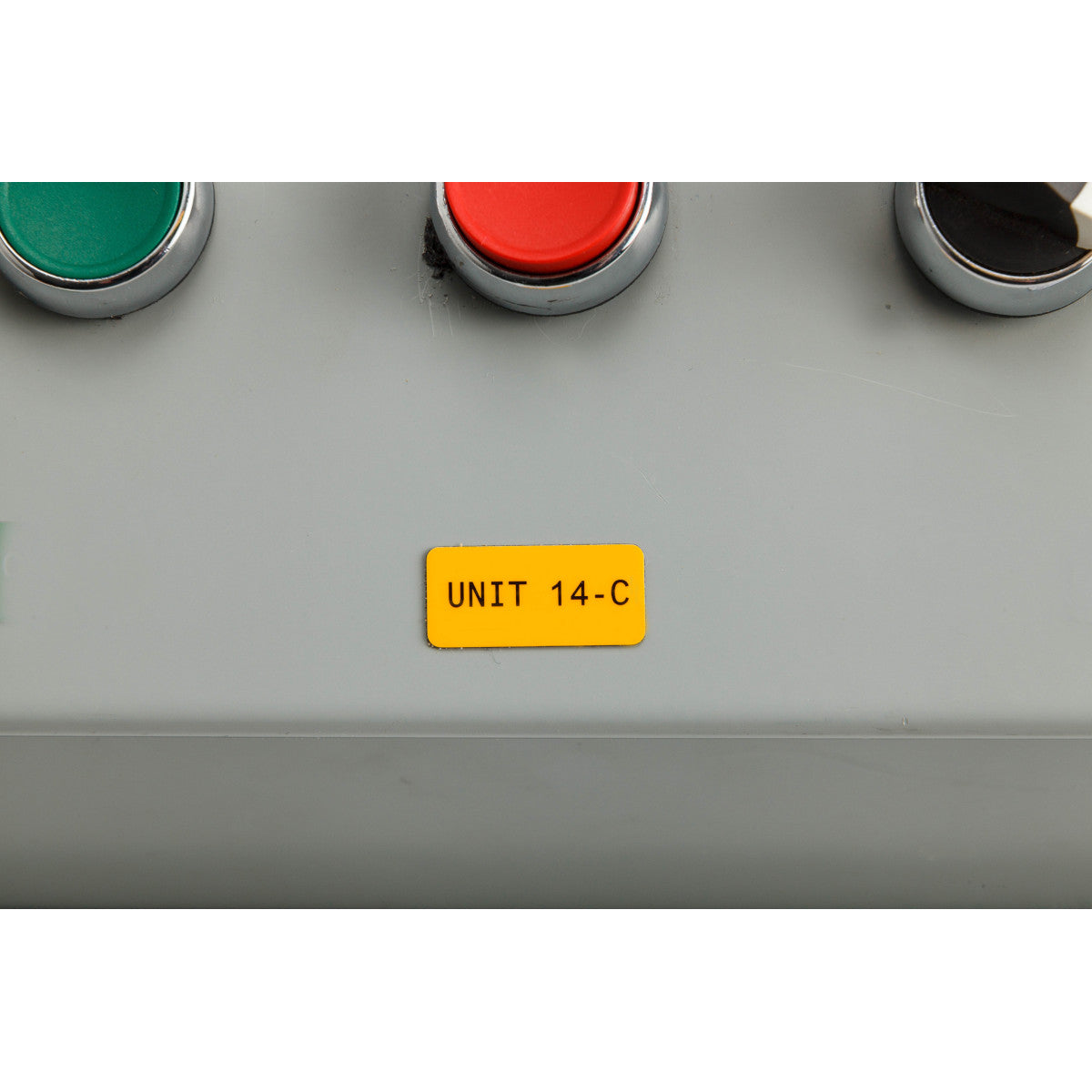 Brady PTLEP-06-7593-YL Tls 2200/Tls Pc Link Engraved Plate Replacement Labels 805539