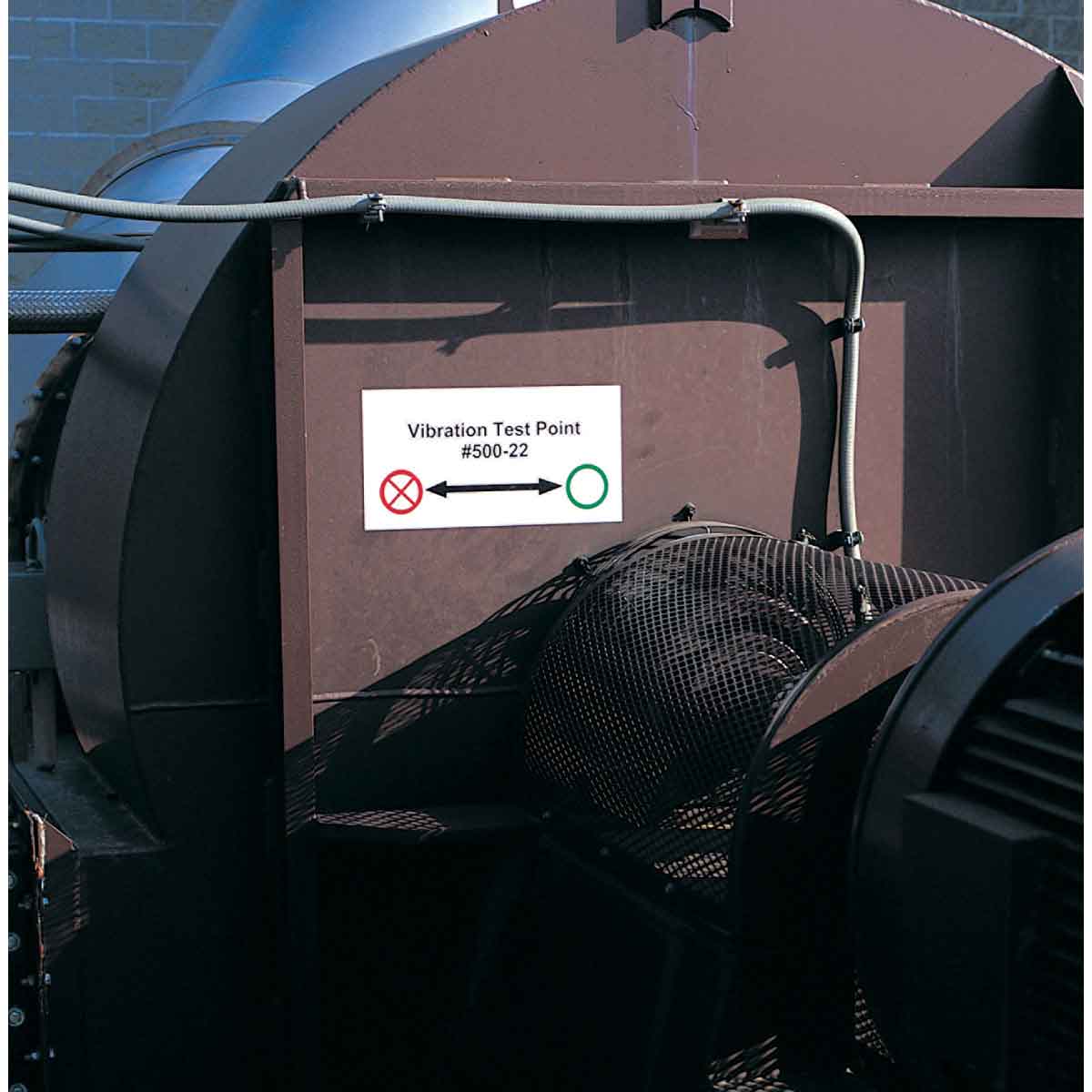 Brady B30-25-595-BLNKWT Outdoor Grade Vinyl Labels For Bbp3X/S3Xxx/I3300 Printers 142194