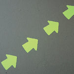 Brady B324 Aisle Marking Arrow 3" Glow 100/Rol Glow-in-the-dark arrows 093275