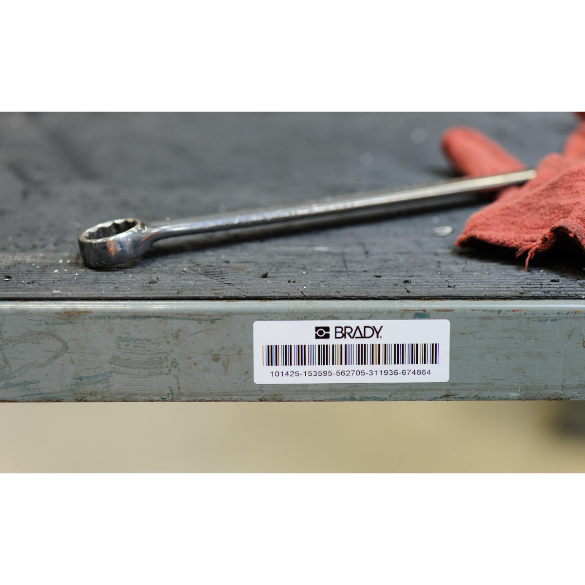 Brady XTHT-19-8423-3 Thermal Transfer Printable Labels 062399