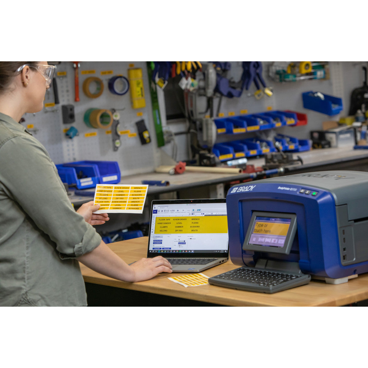 Brady S3700 Multicolour and Cut Sign and Label Printer with QWERTY UK Keyboard